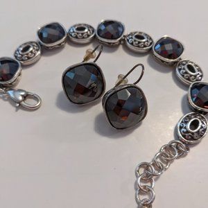 Brighton Venus Rising Burgundy Swarovski Bracelet & Earrings with bag